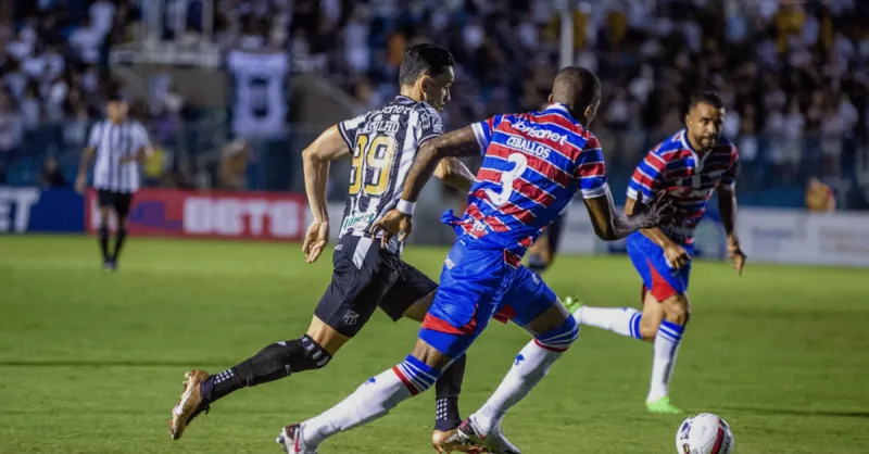 Voz da Comunidade de Porangabuçu Ecoa: Ceará Diante do Clássico-Rei