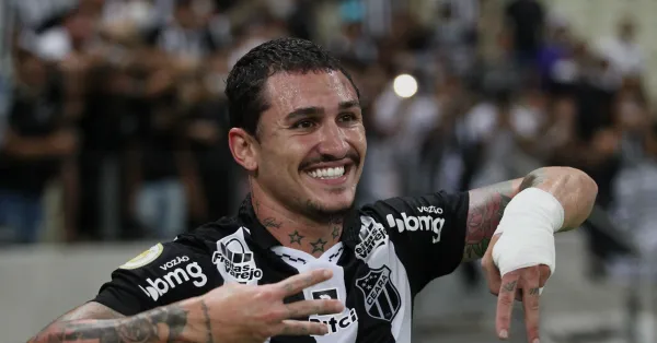 Vina Volta ao Ceará: João Paulo Silva Abre o Jogo Sobre Negociação e Dívida Antiga